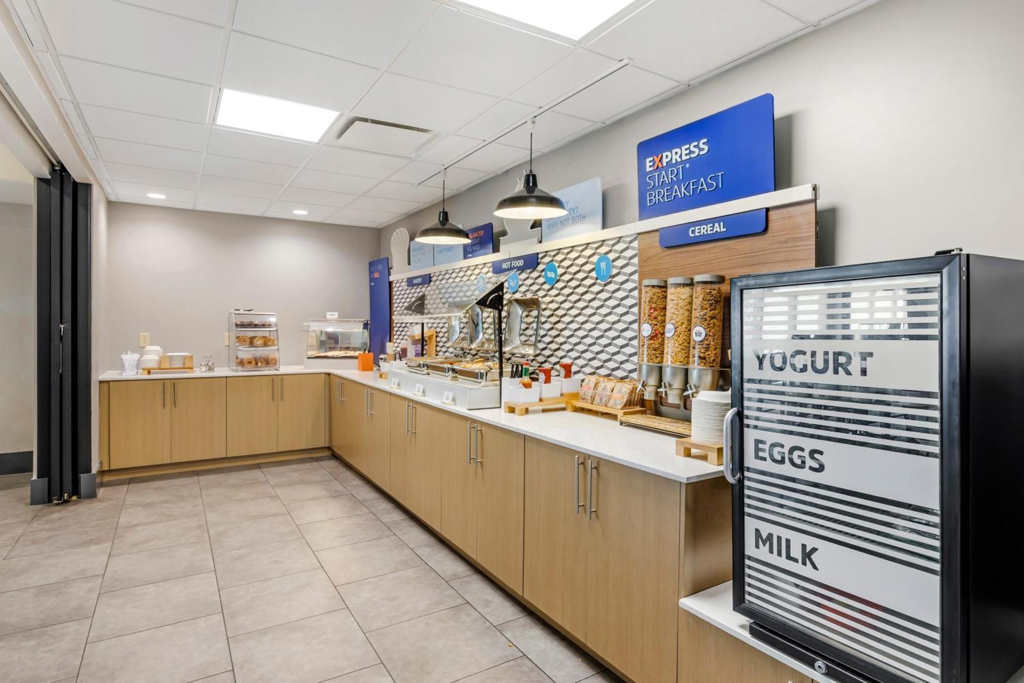 Holiday Inn Express & Suites Nashville Southeast - Antioch By Ihg Exteriör bild