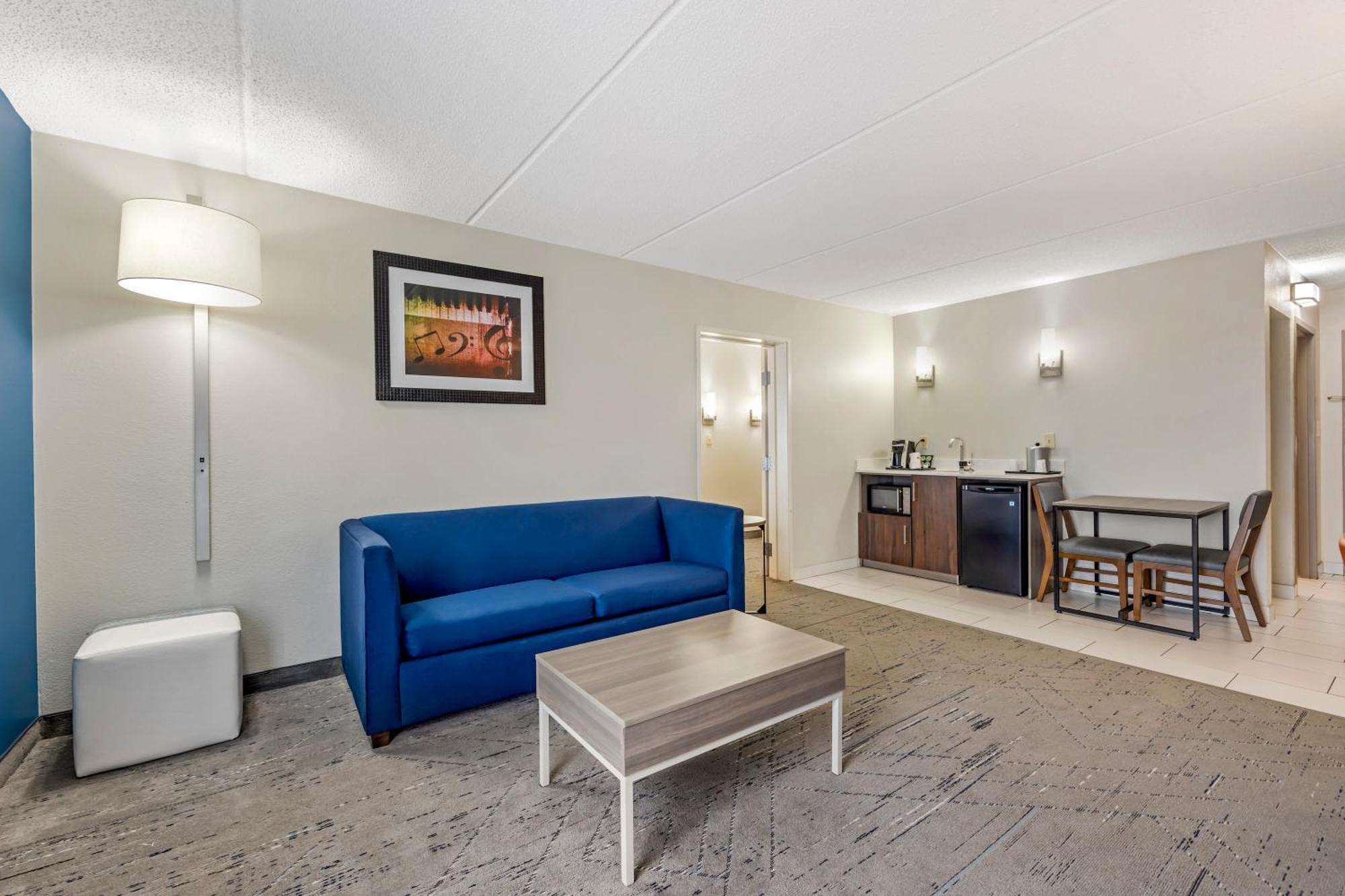 Holiday Inn Express & Suites Nashville Southeast - Antioch By Ihg Exteriör bild